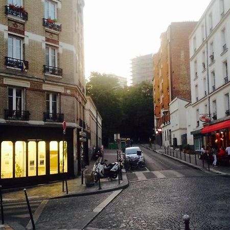Small Arty Studio Menilmontant Paris Exterior photo